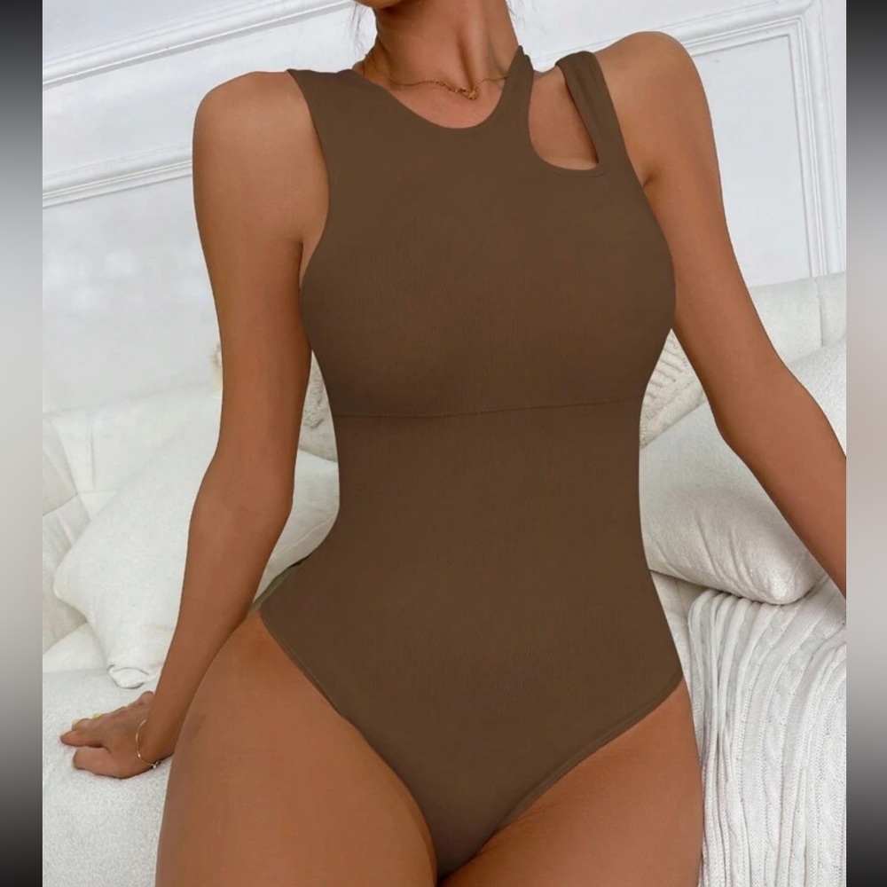 Plain Cut Out Shapewear Bodysuit in Coffee Brown